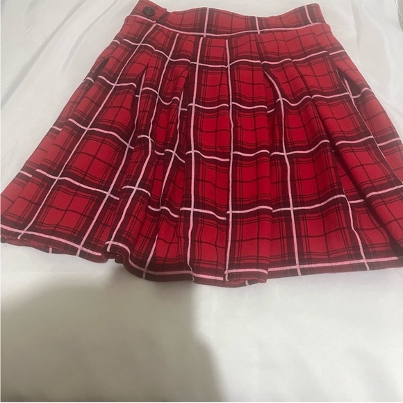 Prettylittlething Red Tartan Check Tennis Skirt - Picture 4 of 7